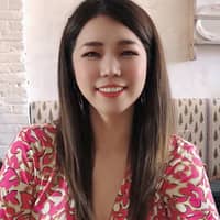 Sitter Profile Image: Shuhua W.