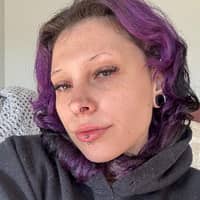 Sitter Profile Image: Christine W.