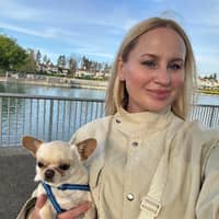 Sitter Profile Image: Elena P.