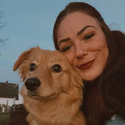 Sitter Profile Image: Stefanie F.