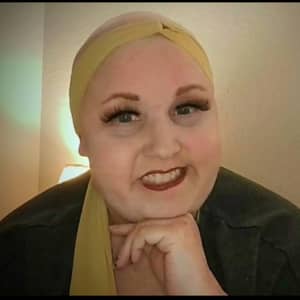 Sitter Profile Image: Amanda F.