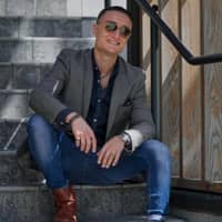 Sitter Profile Image: Avi P.