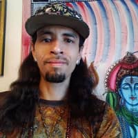 Sitter Profile Image: Sean S.