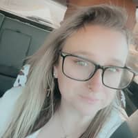 Sitter Profile Image: Ashley Y.