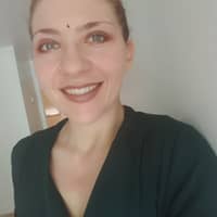 Sitter Profile Image: Amanda B.