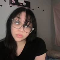 Sitter Profile Image: Jenevieve D.