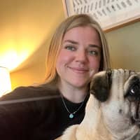 Sitter Profile Image: Justina J.