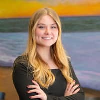 Sitter Profile Image: Summerlyn W.