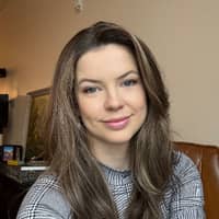 Sitter Profile Image: Mariel I.