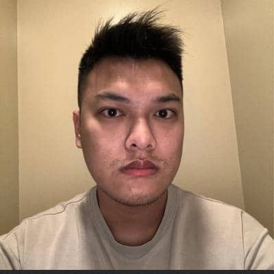Sitter Profile Image: Jinhong H.