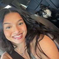 Sitter Profile Image: Kayla D.