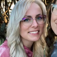 Sitter Profile Image: Laci V.