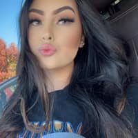 Sitter Profile Image: Davina S.