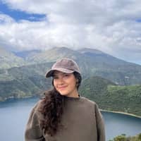 Sitter Profile Image: Sarai H.