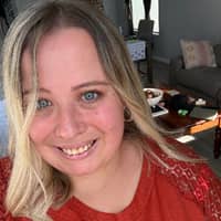 Sitter Profile Image: Sarah M.