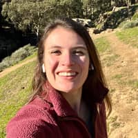 Sitter Profile Image: Nicole K.