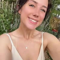 Sitter Profile Image: Jade G.