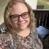 Sitter Profile Image: Rebecca H.