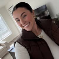 Sitter Profile Image: Julia B.