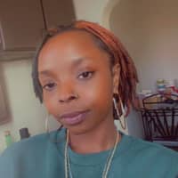 Sitter Profile Image: Kryshauna C.