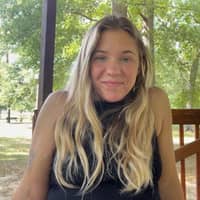 Sitter Profile Image: Amber D.