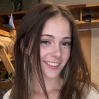 Sitter Profile Image: Stella H.