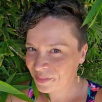 Sitter Profile Image: Olivia C.