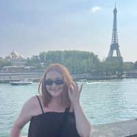 Sitter Profile Image: Molly R.