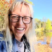 Sitter Profile Image: Bethany W.