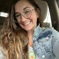 Sitter Profile Image: Amanda C.