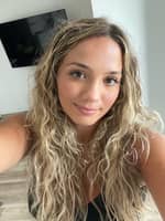 Sitter Profile Image: Vanessa D.