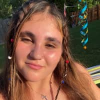 Sitter Profile Image: Rhianna R.