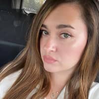 Sitter Profile Image: Carley J.