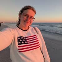 Sitter Profile Image: Madison W.