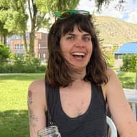 Sitter Profile Image: Gray H.