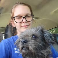 Sitter Profile Image: Hayley H.