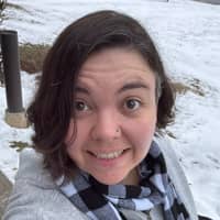 Sitter Profile Image: Pamela H.