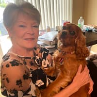 Sitter Profile Image: Dawn E.