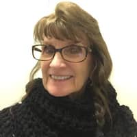 Sitter Profile Image: Donnalee R.