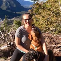 Sitter Profile Image: Meadow J.