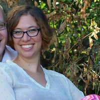 Sitter Profile Image: Sara R.