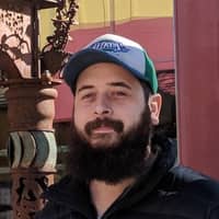 Sitter Profile Image: Jesse V.