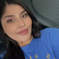 Sitter Profile Image: Roxana P.