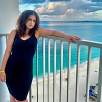 Sitter Profile Image: Jenna H.