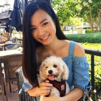 Sitter Profile Image: Mellania S.