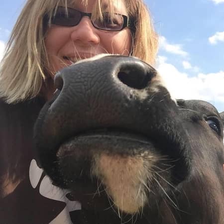 Sitter Profile Image: Hillary L.