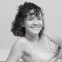 Sitter Profile Image: Isabella F.