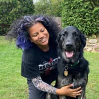 Sitter Profile Image: Louisa B.