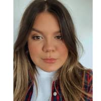 Sitter Profile Image: Pamela P.