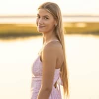 Sitter Profile Image: Anna B.